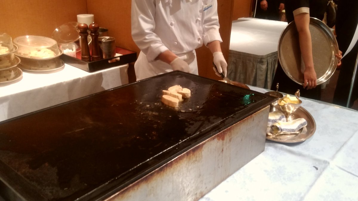 keitaemura's tweet image. フォアグラ #SCIS2020