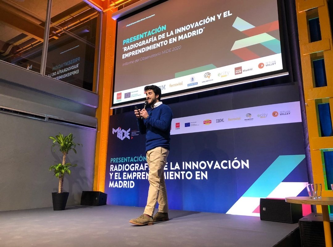 ImpactHubMAD's tweet photo. 'Madrid es muy grande y tenemos mucho que interconectar. Tenemos que compartir el conocimiento también con nuestros competidores', Javier Sánchez, director de @mide_global #RadiografíaMIDE https://t.co/u6jwYiZr65