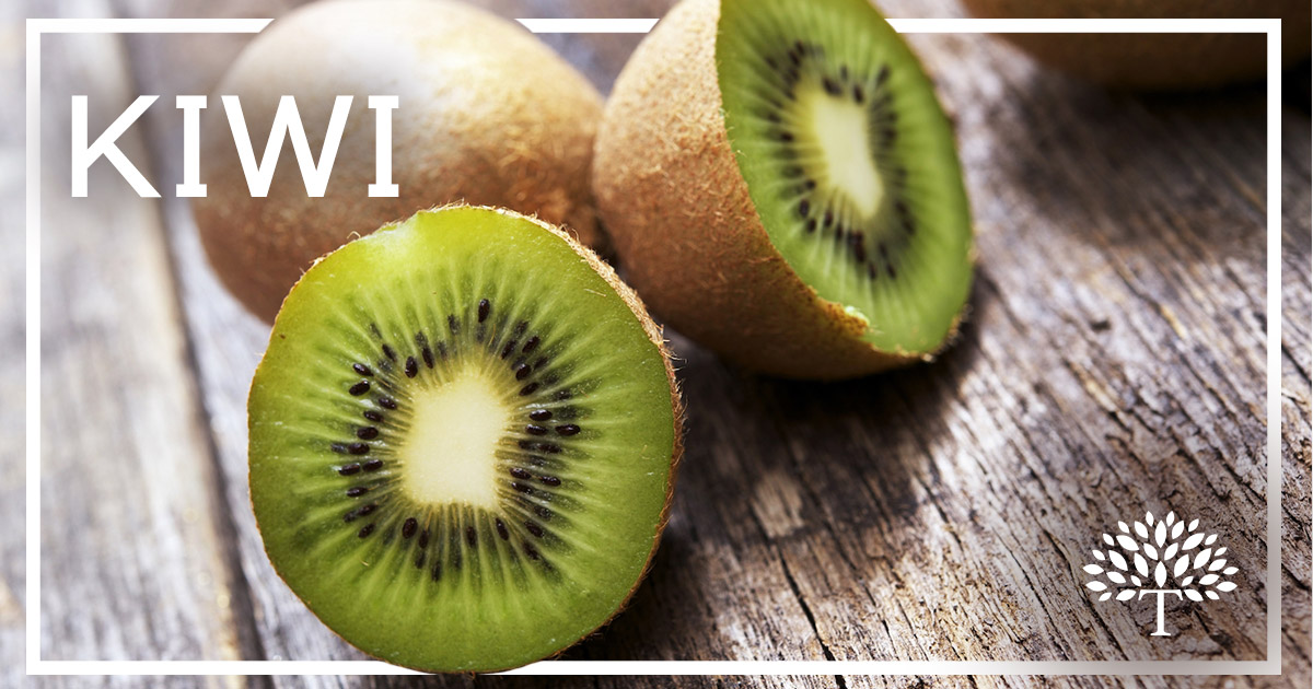 Kiwis are the perfect snack for a winter day: they contain vitamin E, vitamin C and trace elements, are diuretics, anti-inflammatory and have a positive effect on intestine. But they also contain #tannin, a powerful antioxidant which gives them the typical astringent taste.