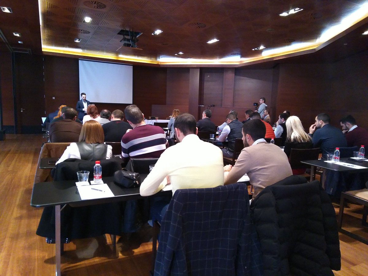 IPS_Informatica's tweet photo. Empezamos en #Murcia con una gran acogida de las empresas en la sesión Principales retos y necesidades de la gestión integral de salas de juego
#ips #ipsinformatica https://t.co/AmdjTjTQIO