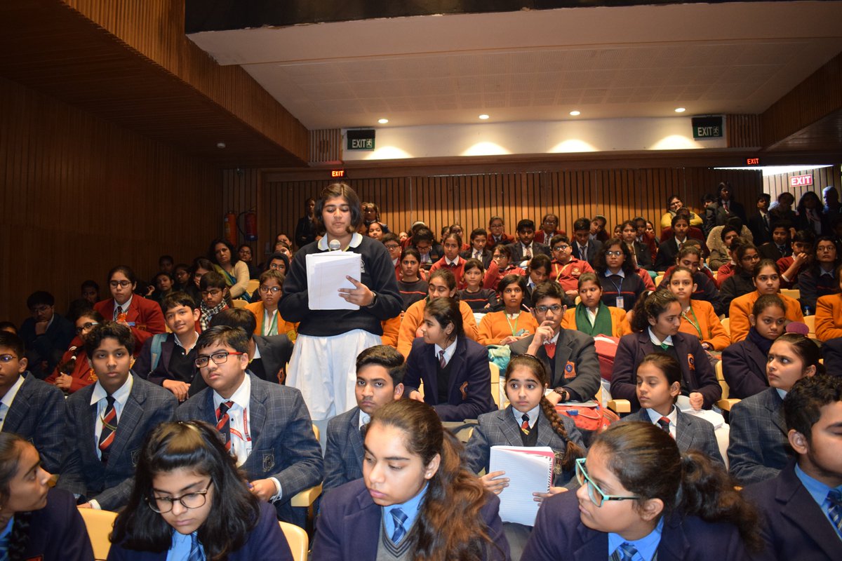 15 Diplomatic Missions - 15 schools - 150 students 

Participants @UN #India's International #HolocaustRemembranceDay organised in collaboration with @alliancefrdelhi @unesconewdelhi @IsraelinIndia. To remember past crimes with an eye towards preventing them in the future.