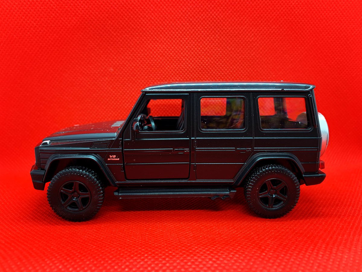 VrfRus's tweet photo. MERCEDES BENZ G63 AMG 1:32 UNI FORTUNE RMZ CITY MATTE SERIES MOBICARO
#germany🇩🇪 #car #toy #mercedes #benz #mercedesbenz #g63 #amg #132scale #uni #fortune #unifortune #rmz #city #rmzcity #matte #series #matteseries #mobicaro #mb #g63amg #mercedesbenzg63amg #gelendwagen #гелек https://t.co/KOxK8CPR9z