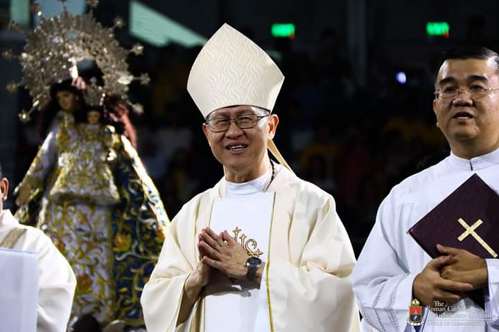 lureeynmojica's tweet photo. You also made us cry Cardinal. Thank you and Congrats ☝. Have a safe trip H.E Cardinal Tagle. You are the real "Pinoy Pride". Raise our flag. You're the instrument to spread the word to the whole world ❤ We love you, our very own Cardinal Chito 🙏💕
#DioceseOfImus
#PCNEvii https://t.co/v8veNkZF7y