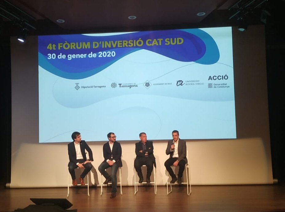 URVempren's tweet photo. Avui s'han presentat uns projectes del territori al 4t Fòrum d'inversió CATSUD. També hem gaudit i après amb la conferència a càrrec de Laura Latorre de Freshly Cosmetics.
#ForumCatSud #MyVintage #Up2Smart #Iberinsect https://t.co/DdrcDWR2cY