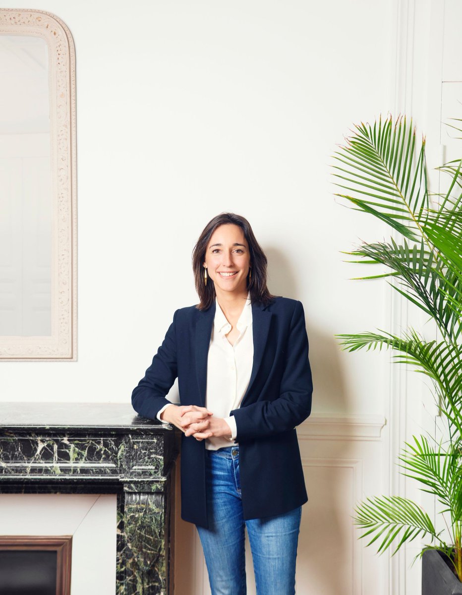 ELLEfrance's tweet photo. Brune Poirson : « La France doit être l'étendard de la mode durable » https://t.co/Qja3otzKCn https://t.co/OPFGcCMoNP