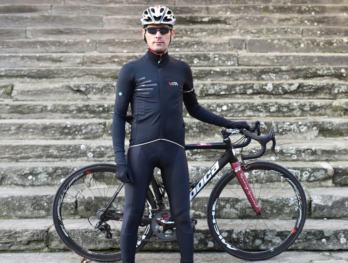 brakeawayclub's tweet photo. Onze #parentini wintercollectie gemaakt om in alle omstandigheden te kunnen blijven fietsen in de winter.

Shop online: https://t.co/2SklNCnXll

#brakeaway #parentinibikewear #wielrennen #wintercollectie #keeponriding https://t.co/f6NnSSyX03