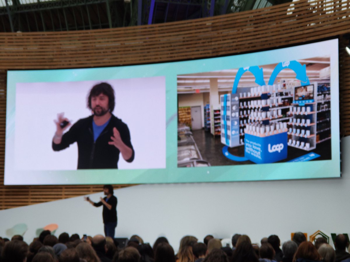 The #loop ecosystem on stage at @changeNOWsummit : mining value out of garbage. 🌎
Behind the #circulareconomy new business models: "how do we solve the unintended consequences of disposabolity while maintaining its virtues?" Shot of inspiration by @Loop_France @TerraCycleFr