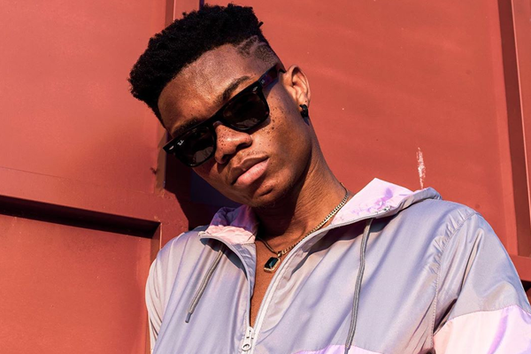 Y1079FM's tweet photo. @RevErskineGH @DJGANJ @KwesB @Kasaprekogh @VodafoneGhana @isshak_abdul @KiDiMusic When asked who he'd pick to play him in the next Sugar movie if he couldn't play... @KiDiMusic says he'd pick....
DJ Vyrusky because he's perfect for the role!!
π€£π€£π€£
#InterviewsOnY #ifyouknowyouknow #MMRS w/ @RevErskineGH x @DJGANJ x @KwesB https://t.co/OeaWE4dO51