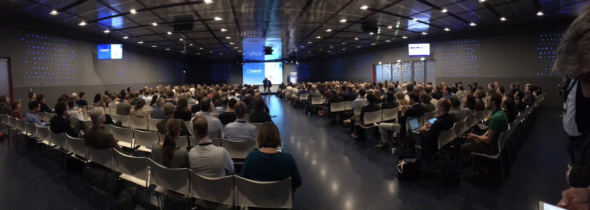 Nu bij Fairstival van @Health_RI over o.a. Personal Health Train. Mooie beweging van onderop om via privacy by design algoritmes naar data te brengen ipv andersom. Voor zorgvuldig gebruik big data voor betere zorg #ehw20