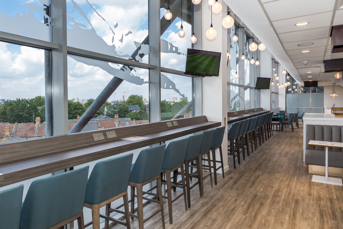 CharltonEvents's tweet image. Our Vista Lounge is perfect for all your party needs. With movable furniture, the ability to use two levels and a purpose built bar! #events #cafc #venue
