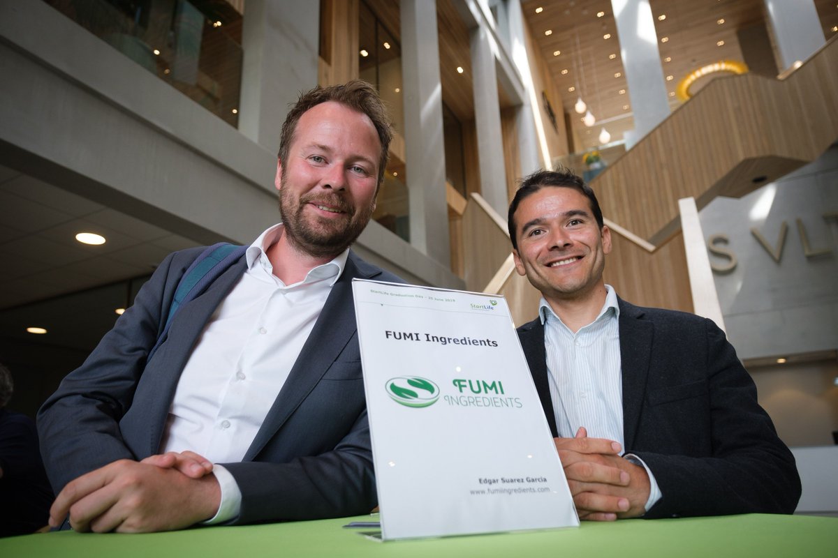 FoodValley_NL's tweet photo. FUMI Ingredients receives investment of half a million euro for natural egg white replacers: https://t.co/7ETt4IYqp7
#innovation #investment #fumiingredients @WUR @StartLifeNL #shiftinvest #foodvalleymember https://t.co/GVTMbVx5ox