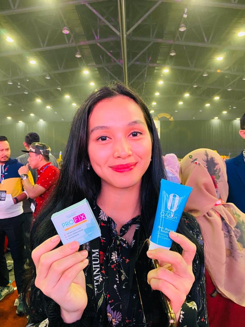 arizaakma93's tweet photo. Gais tumpang 🥺 niat nak bantu sape yg ada masalah muka berminyak or berjerawat wasep ok.. klik je link https://t.co/mXMqfFhVrM https://t.co/hA8bIEWKNQ