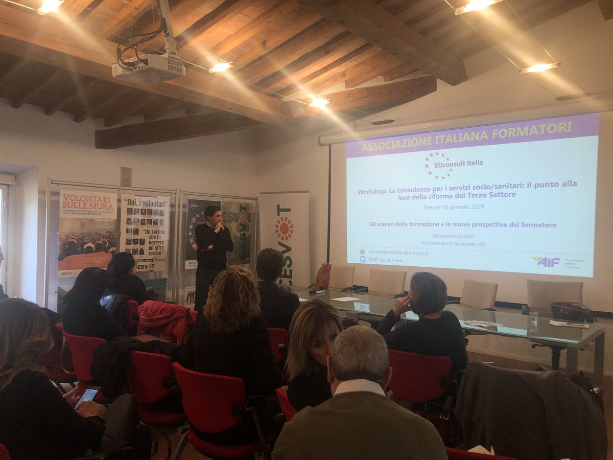Alessandro Cafiero, vicepres Ass italiana Formatori al #workshop di #Firenze #consulenza #terzosettore #sanita <a href="/Cesvot/">Cesvot</a> <a href="/RaffaelePicilli/">Raffaele Picilli</a>