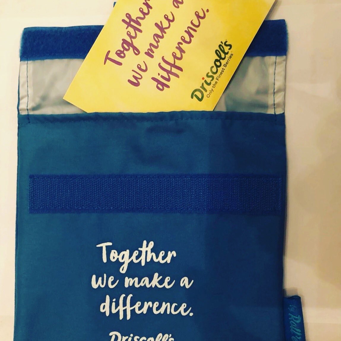 Case 16: Weg met de plastic boterhamzakjes, dit is de herbruikbare #Snackngo voor #Driscolls. Handig voor je fruit en lunch! #togetherwemakeadifference #duurzaam #dag16 #30days30cases #dertigdagen