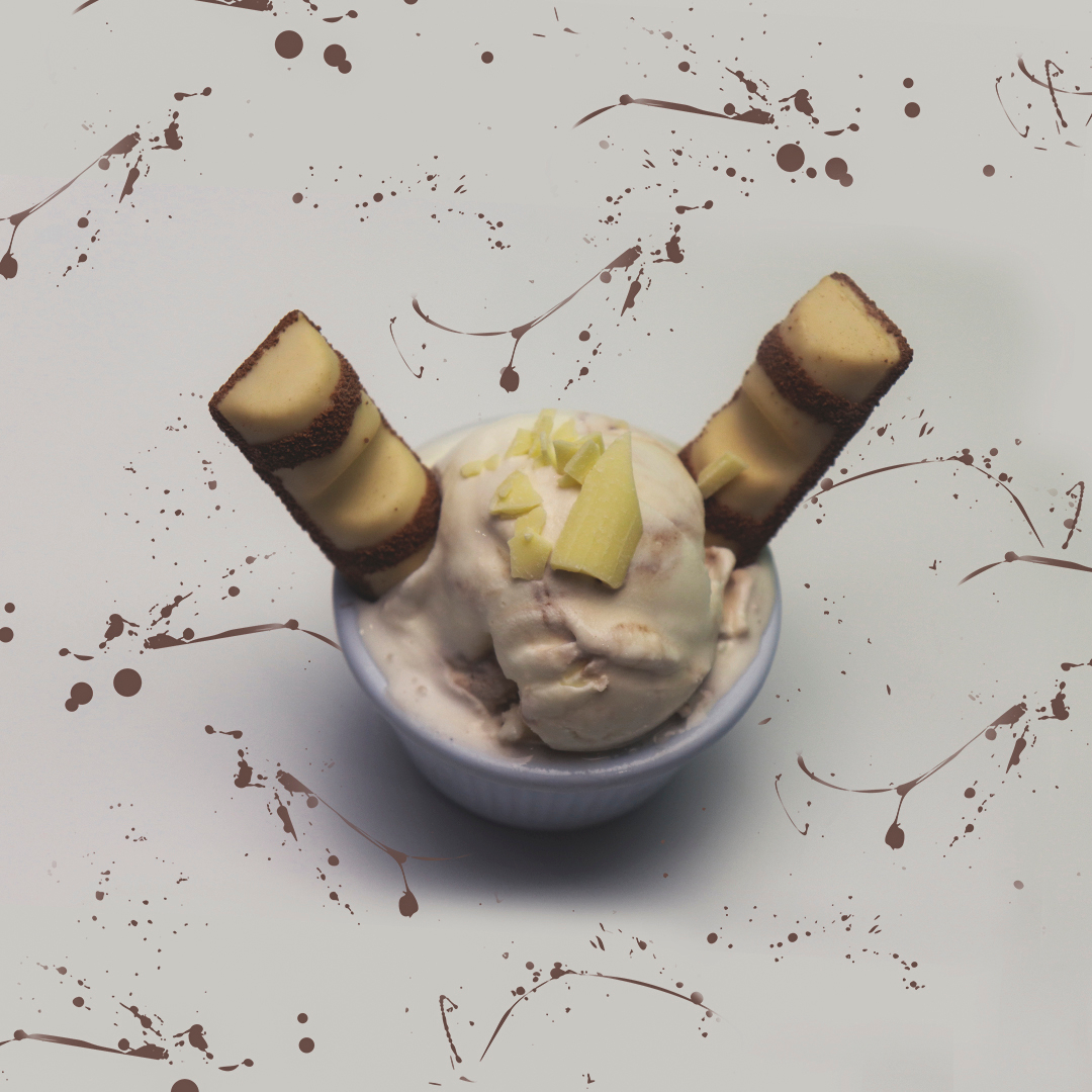 White Kinder Bueno is just one of the things that you need more of in your life.

#dessert #food #foodie #instafood #foodporn #yummy #yum #delicious #sweet #instagood #sweettooth #sweets #desserts #dessertporn #feedfeed #tasty #eeeeeats #icecream #creamerytwist #romford #essex