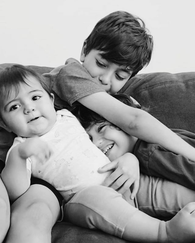 AmbianceStudio's tweet photo. ❤❤❤
.
.
.
.
#zaximo #alexiacristina
#blackandwhite #raisingtinyhumans
#childhoodunplugged #bnw_littles #expressyourself
#miamimoms #clickinmoms #momswithcameras #momlife #motherhoodrising #honestlymothering #miamimom #motherhoodunplugged #littleandbr… https://t.co/IvGIEayet6 https://t.co/FDZJATKfeJ