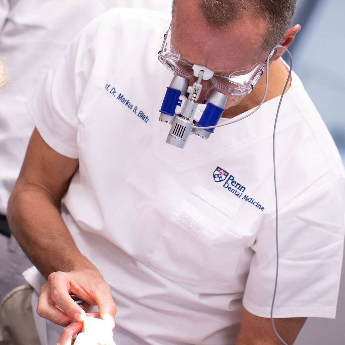 ddidentistry's tweet photo. Learn from world-renowned Dr. Blatz who is the recipient of multiple teaching and research awards and has published and lectured extensively on dental esthetics, restorative materials, and implant dentistry.
#Implantsdentistry #implants https://t.co/UiUxNbbiyA