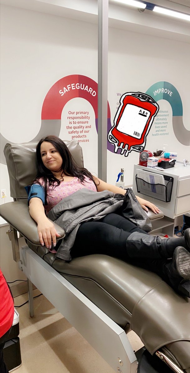 VisionmaxEye's tweet photo. January is #NationalBloodDonorMonth!
This week, the Visionmax Eye Centre team visited Canadian Blood Services to #give! 🙌💉
Did you know 1 blood donation can help save up to 3 lives! To find out more, visit @CanadasLifeLine
#GiveLife #YEG #Community #Edmonton https://t.co/8TaVjPkLKp