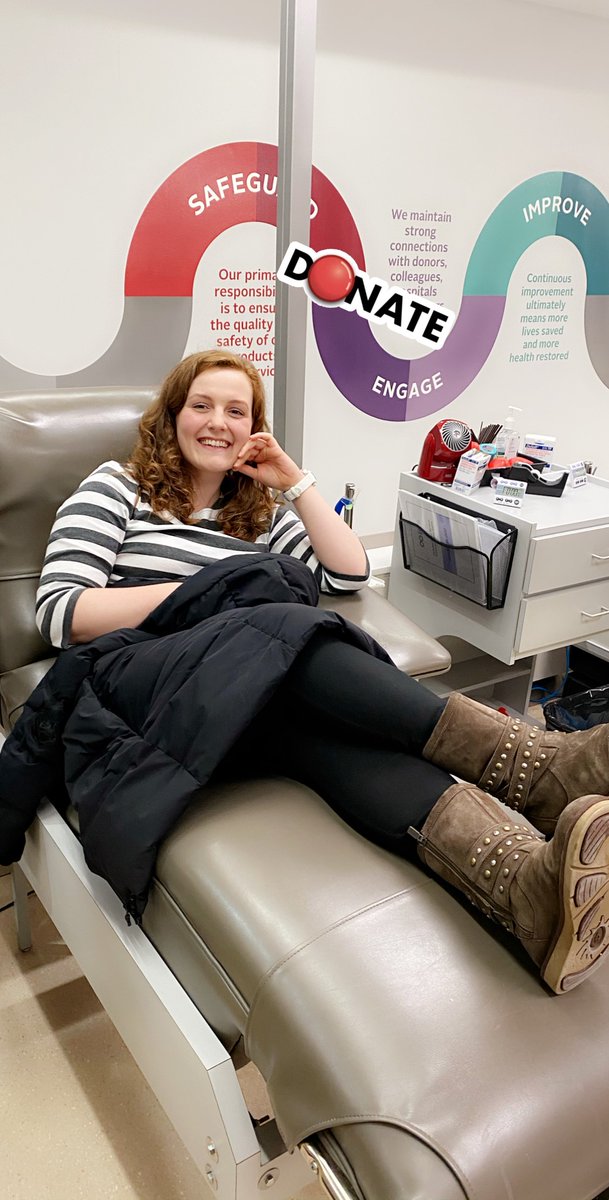 VisionmaxEye's tweet photo. January is #NationalBloodDonorMonth!
This week, the Visionmax Eye Centre team visited Canadian Blood Services to #give! 🙌💉
Did you know 1 blood donation can help save up to 3 lives! To find out more, visit @CanadasLifeLine
#GiveLife #YEG #Community #Edmonton https://t.co/8TaVjPkLKp