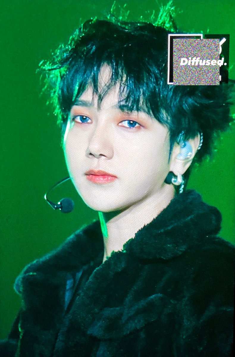 Diffused840824's tweet photo. 200130 서울가요대상▫️프리뷰
#Yesung #예성 #김종운  #藝聲 #イェソン 
#SuperJunior  #슈퍼주니어 https://t.co/XpghgDplSR