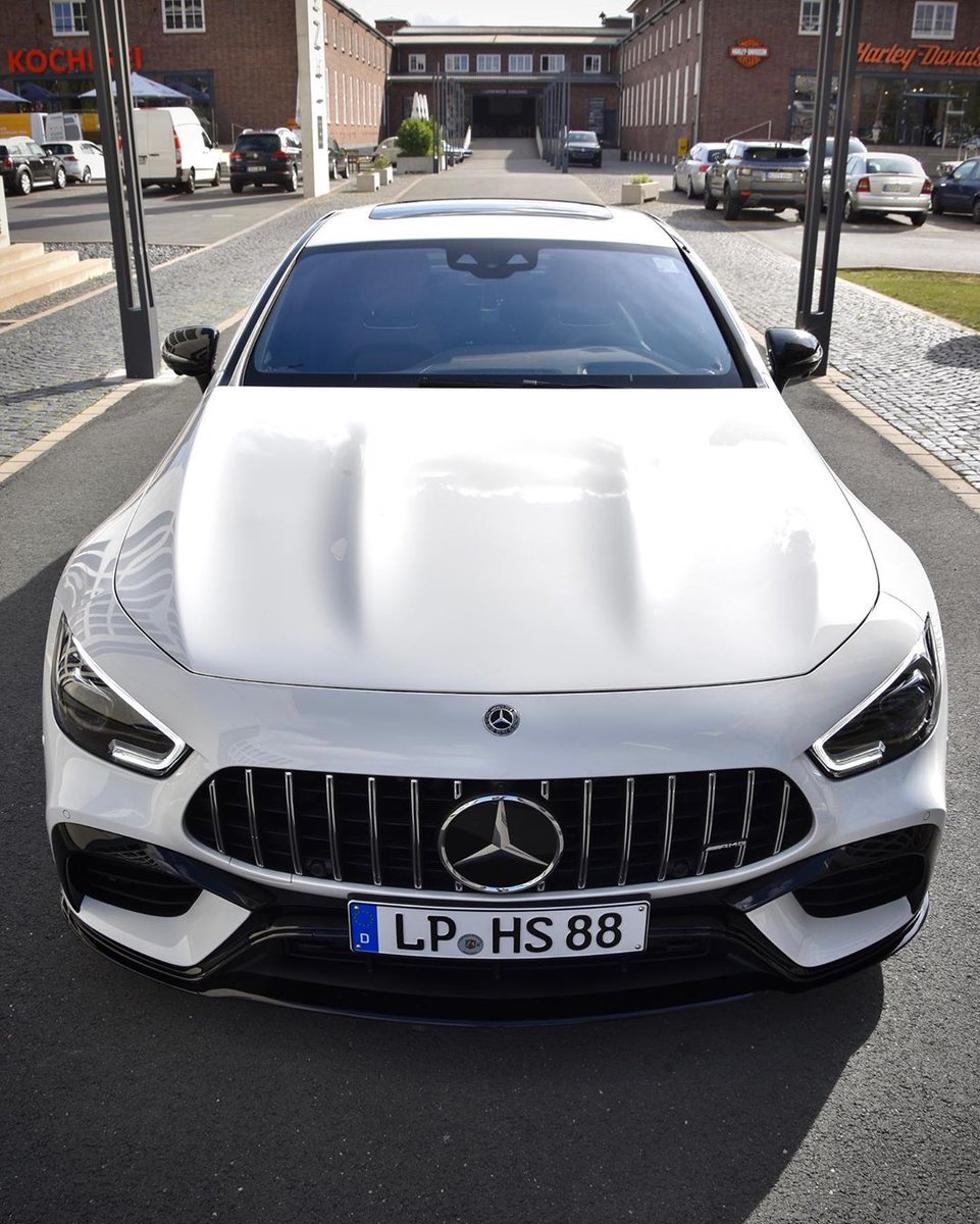 White Shark. 🦈

📷 ig : grgnhakan