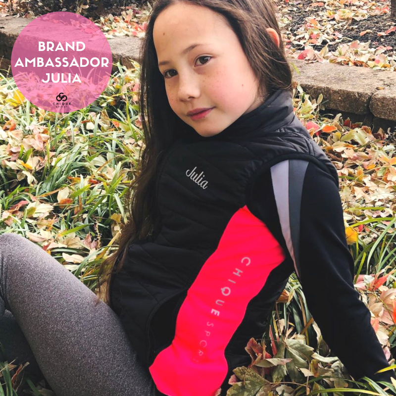 Announcement time🤩 Introducing the newest member of the #ChiqueSquad, Brand Ambassador Julia⛸ ⠀
⠀
Show some love below! #ChiqueSport