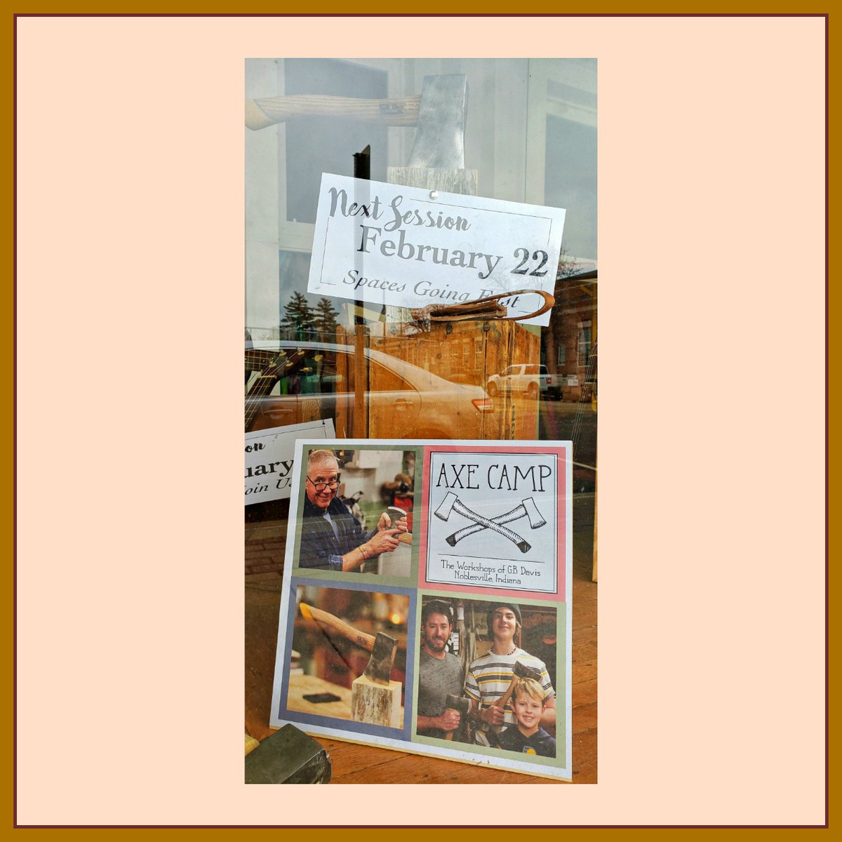 M_MInsurance's tweet photo. Look who we found in the display window of @CaravanClasses1! Gettin' in touch with his inner woodsman in the Axe Camp of The Workshops of G.B. Davis! The next camp is coming up; check it out! ๐๐
#GeoffDavis #LocalArt #LocalArtists #insurance #hereforyou https://t.co/ipGVJP3wPt