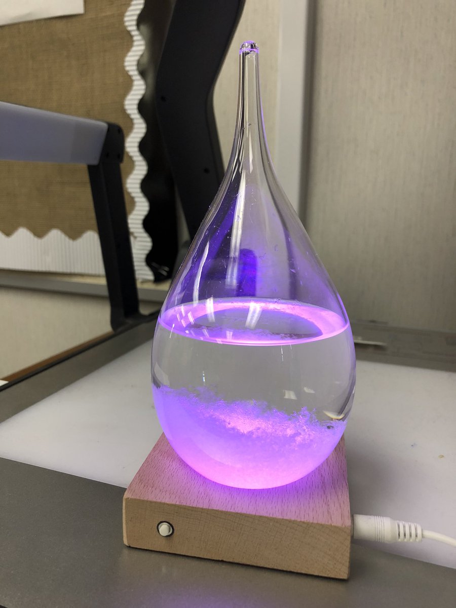 fifthandcoffee's tweet photo. Our storm glass letting us know that it’s sunny outside today!! #bigidea7 @KeenesCrossingE @KimSeaver_OCPS https://t.co/pcfEa49zcR