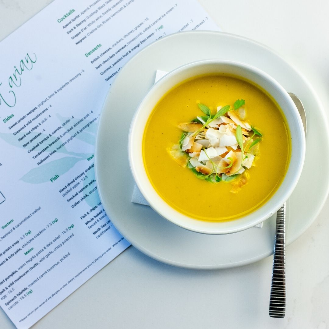 Calling on all soup lovers - our coconut &amp; sweet potato soup is sure to hit the spot! ☕😍