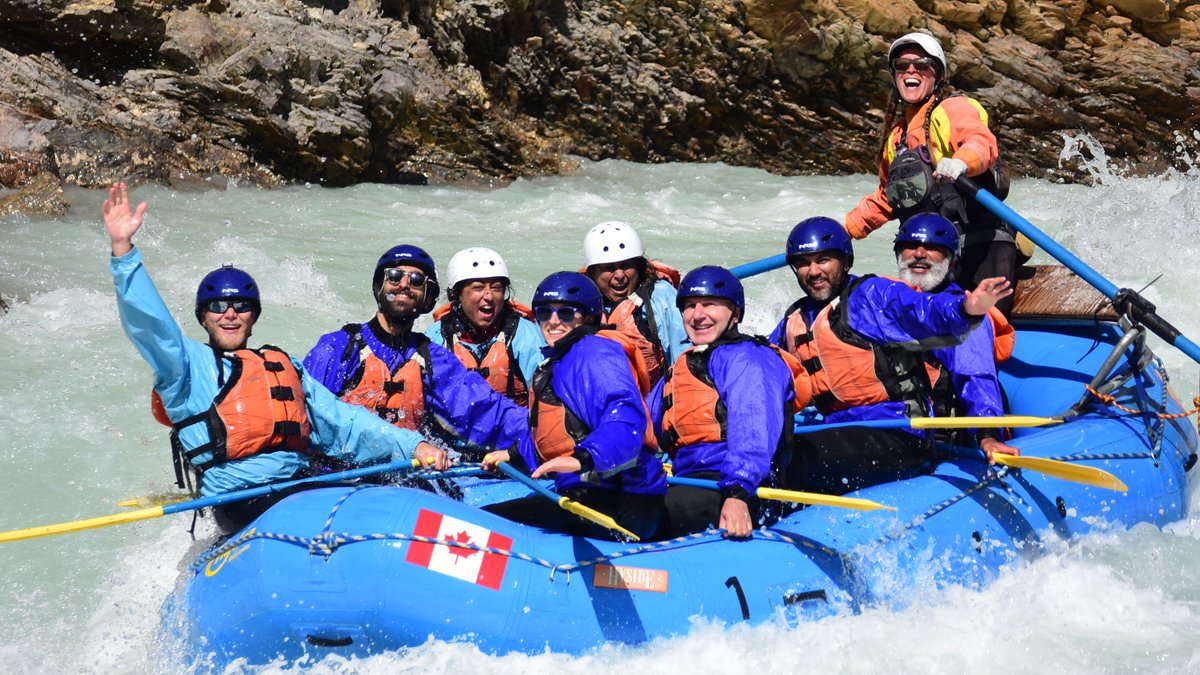 HydraRiverGuide's tweet image. It's another Thursday Throwback. There's never a bad day on the water! Let's hear it for Guide Christie, whose gearing up for her 13th season on the Kicking Horse.