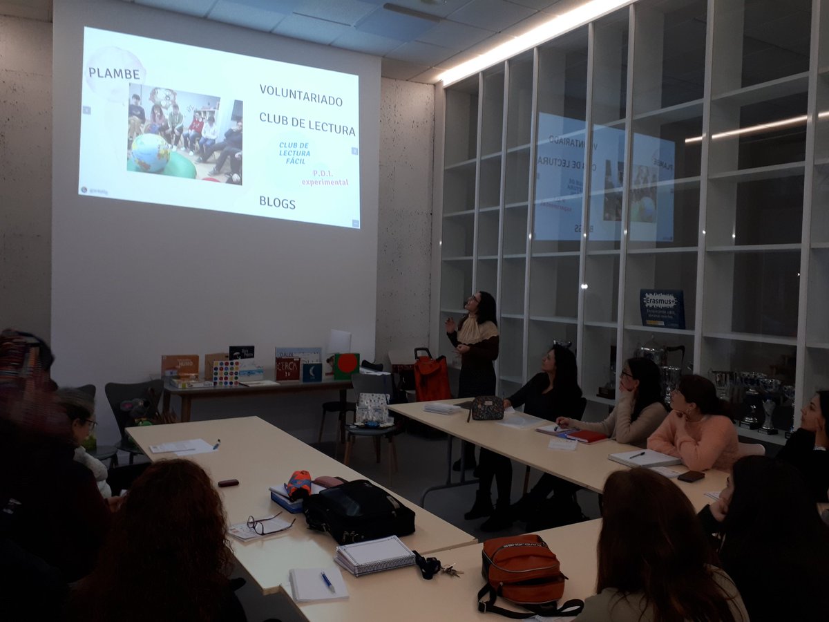 Isabel Meda <a href="/isapataca/">Isa Pataca</a> inspíranos no <a href="/sanxerome/">S. Xerome Emiliani</a> a avanzar nunha biblioteca inclusiva #formacion_cfrdevigo