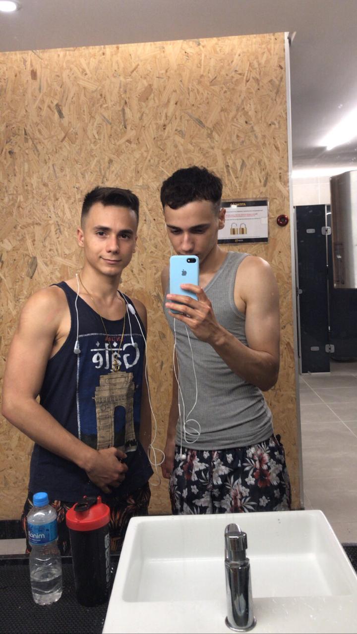 Luccas Sans on X: Brother @JacoobJacob da rt ai amigos 😘 Segue no insta  t.colpXx3eQOwH t.cor3dvYt2wXM  X