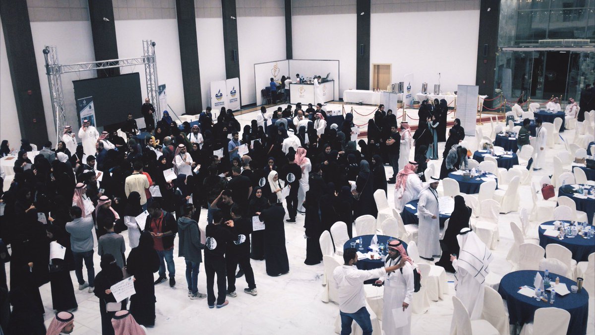 HalBahakeem's tweet photo. Go! Find your team 🤩❤️
#HEHackathon
#هاكاثون_الريادة_الصحي https://t.co/U32yU2IEUp
