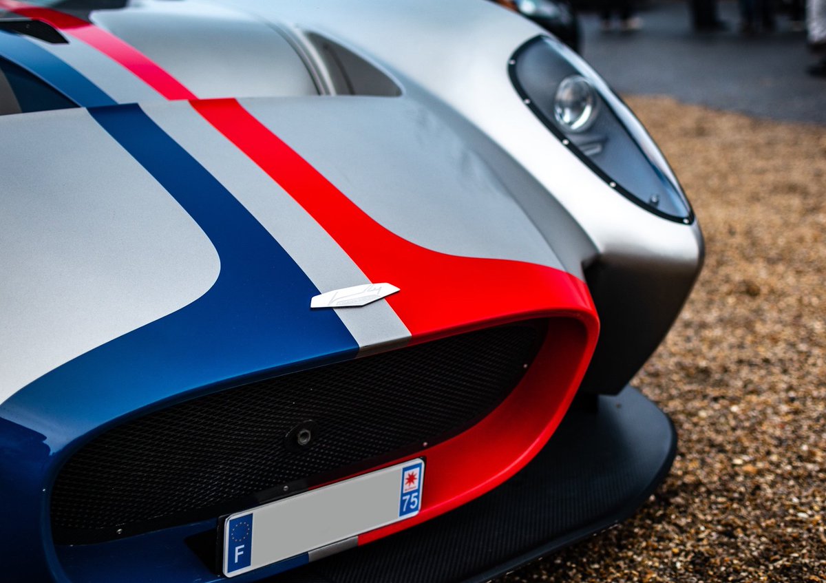 jannarellyfr's tweet photo. Succès pour la Design-1, son V6 atmo et son design rétro authentique au dernier #CarsandCoffeeFrance et #EmotionAutoPrestige.
Voici quelques photos ⬇️⬇️⬇️ https://t.co/cZKrE4sVCr