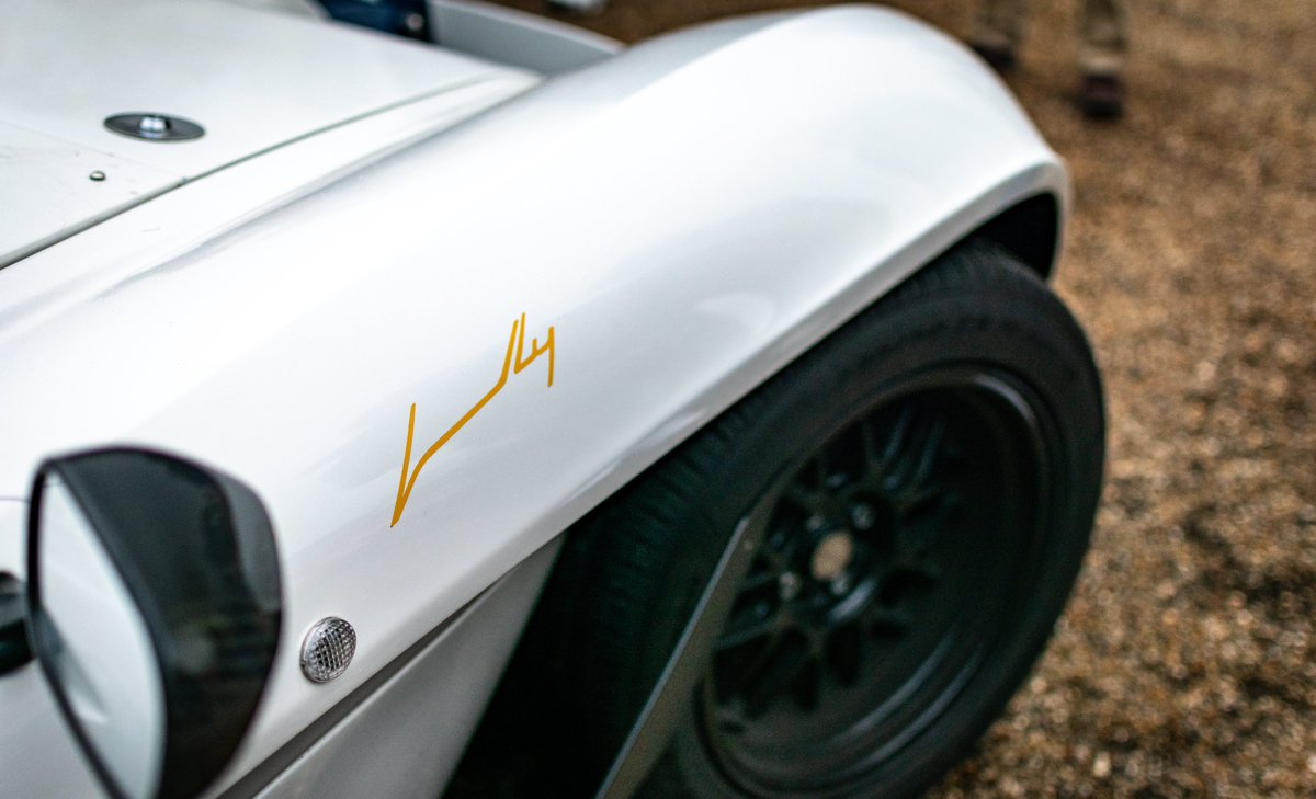 jannarellyfr's tweet photo. Succès pour la Design-1, son V6 atmo et son design rétro authentique au dernier #CarsandCoffeeFrance et #EmotionAutoPrestige.
Voici quelques photos ⬇️⬇️⬇️ https://t.co/cZKrE4sVCr