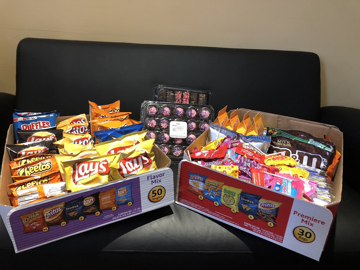 HanoverEdPrep's tweet image. Come to Newby tonight to watch the Ron Clark Story and get some snacks.