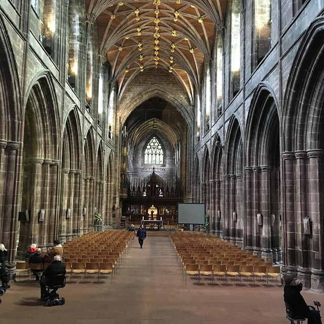 BracksBritain's tweet photo. Some architectural guides are a bit “sniffy” about Chester (too much restoration) I love it! #Chester #cathedrals #church #England https://t.co/KZv3Aee6Fm https://t.co/cjQkBnXRMm