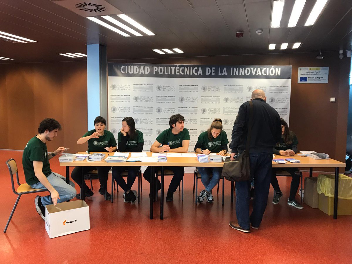CPInnovacion's tweet photo. 30/31 de enero: Foro de Entidades en favor de la Infancia y la Adolescencia, en el auditorio del #CuboAzul #CiudadPolitécnicadelaInnovación
Inician con @FcoMoraUPV y Rosa Puchades de la @UPV, María Elena Ferrando de @GVAoberta y Vicente Cabedo de @aulainfanciaupv https://t.co/dB4XyfGdxH