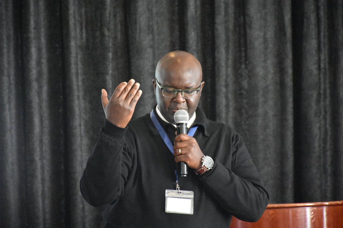 SDGsKenyaForum's tweet photo. Mark Irura, Monitoring & Evaluation Lead @SDGsKenyaForum gives a detailed presentation on the #DecadeOfActionOnSDGs. Apart from awareness raising, what else needs to be done to #AccelerateTheProgress on #SDG implementation?
#TwendeKaziNaSDGs #LeaveNoOneBehind https://t.co/Pe2ooaiopH