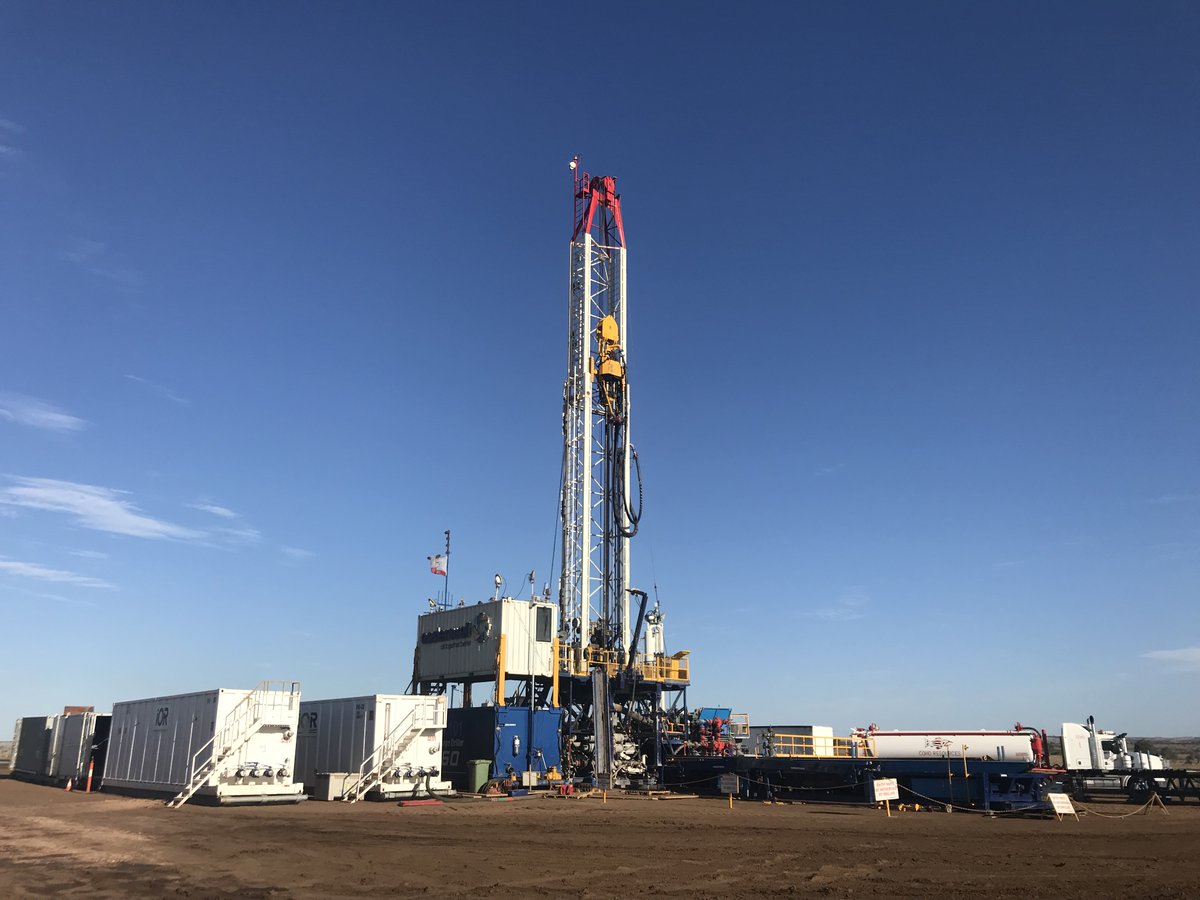 ReservoirGroup's tweet photo. We are proud to announce that we have just completed a new Australian coring record for Origin Energy! Using our QuickCore QC89 system, the team successfully and safely cut 637.50m of core with a 100% recovery. 
Photo provided by Easternwell, Rig 101  
#coring #wirelinecoring https://t.co/dxkVEke0Zw