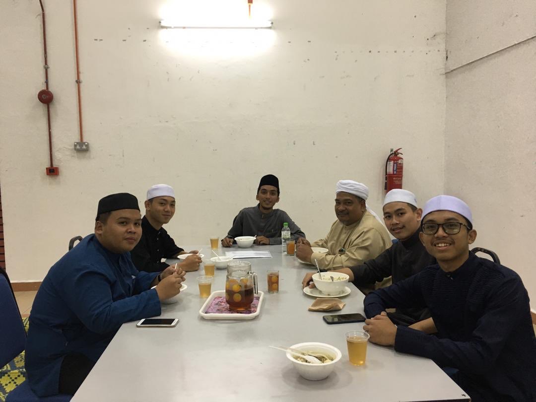 officialhabibat's tweet photo. LIVEUPDATE: USRAH WADA' HABIBAT ANJURAN LAJNAH TARBIAH DAN KEROHANIAN 🌹📿
- "SETELAH KU DIMILIKI KEMBALI"- | Dewan Johor, APIUMNP | 30 JANUARI 2020 | Jam 6.30p.m. - 11.00p.m.
#UsrahWada19/20
#Take19/20 https://t.co/n7YDQgpq5a