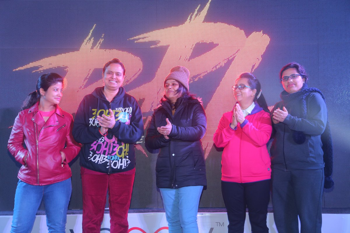 VelocityIndia1's tweet photo. #ResidentsPremierLeague organized by #VelocityIndia
Thank you for being a part of #RPL and making this #Event a #GrandSuccess

#memories   #fun #sports #familyfun #gettogether  #sportsfan #sportslifestyle #games #livemusic #prize #djnights #awardceremony #decathlon_india https://t.co/uhSzTMncu9