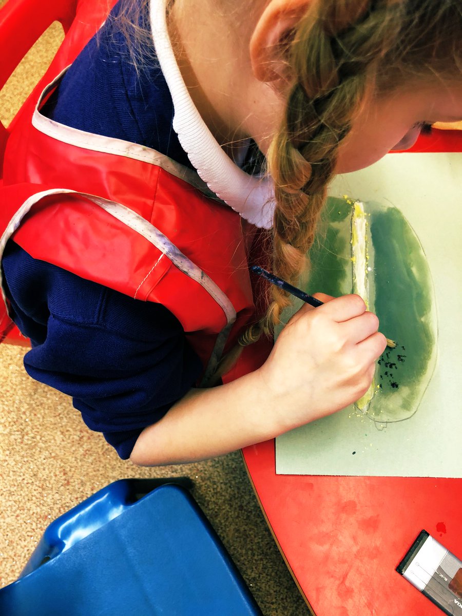 Some excellent paint mixing skills being demonstrated in early years today! @James_Munt <a href="/AbbieParkin3/">Abbie Parkin</a> <a href="/kas397/">Kate Couldwell</a> <a href="/TKATAcademies/">TKAT: Achieving More Together.</a>