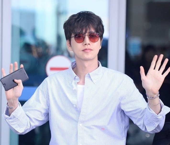 nessdiasrt's tweet photo. Haaaaaandsome as ever ❤️❤️❤️❤️❤️
#ParkHaeJin #parkhaejinlove https://t.co/afrUigUKMa