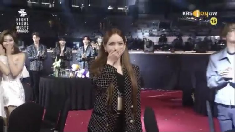 SoneSupport_'s tweet photo. #Taeyeon wins DIGITAL DAESANG with ‘Four Seasons’ at Seoul Music Awards 

🏆 She is the first SOLOIST ever to receive a daesang (as what said in the program) 

Congratulations @GirlsGeneration #Taeyeon

#Taeyeon1stDaesang -> trend this! https://t.co/Yv8goSVVyO