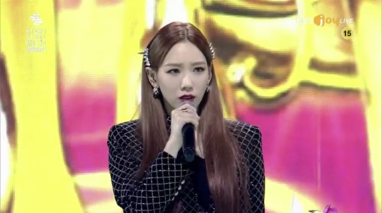 SoneSupport_'s tweet photo. #Taeyeon wins DIGITAL DAESANG with ‘Four Seasons’ at Seoul Music Awards 

🏆 She is the first SOLOIST ever to receive a daesang (as what said in the program) 

Congratulations @GirlsGeneration #Taeyeon

#Taeyeon1stDaesang -> trend this! https://t.co/Yv8goSVVyO