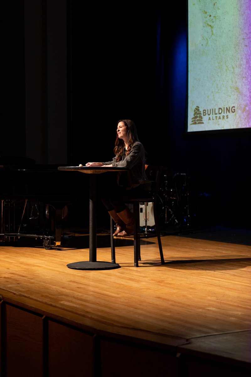 LeeU Alt Chapel tweet media