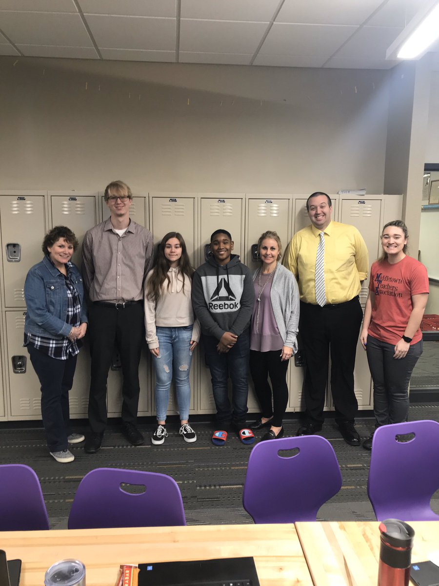 MMSTeam8_3's tweet photo. We are so proud to announce our students of the month! Both Madison and Soniel are wonderful kids who work well with others and always do their best. We know they'll both go far! @MMSMiddies #middierising https://t.co/sjxrESY1e4