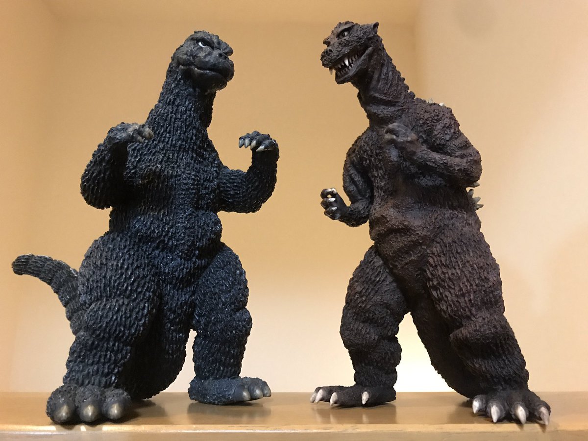 2代目ゴジラのビフォーアフター、逆襲ゴジラとメカゴジラの逆襲ゴジラ