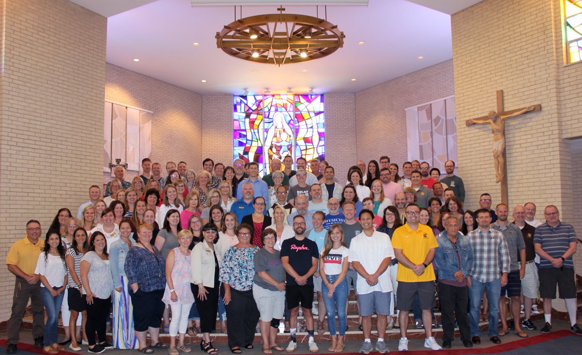 CCHSCorsairs's tweet photo. Today, as part of Catholic Schools Week, we are celebrating Faculty and Staff Appreciation Day!
Show your appreciation for a special teacher, administrator or staff member by writing a short message: https://t.co/tvzck5fWVd.
#CSW2020 #CARMELvalues https://t.co/EEtnk7GDIZ